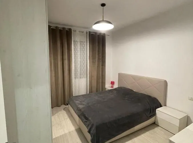 Rena's Апартаменты